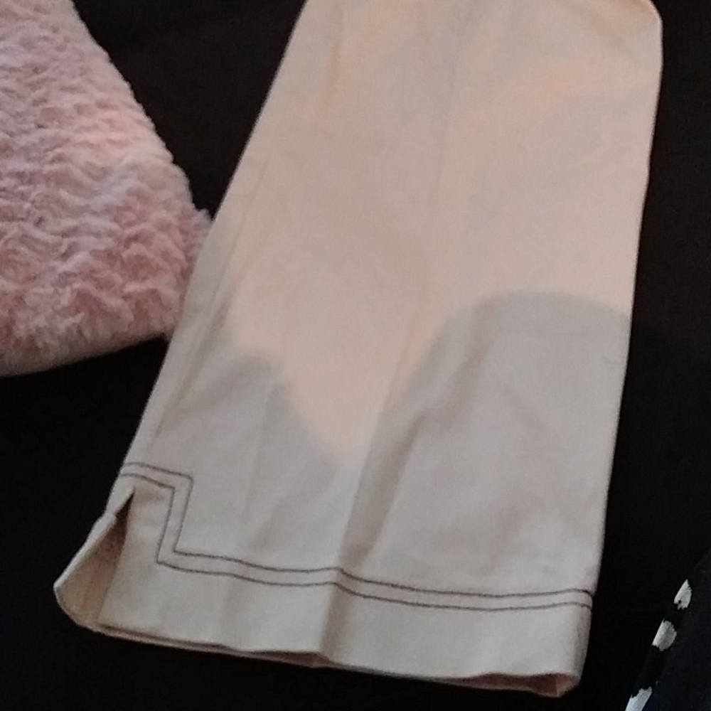 Pants - Picture 2 of 4